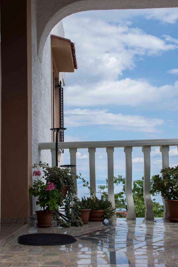 Guest House Ivo Lovran Exterior photo