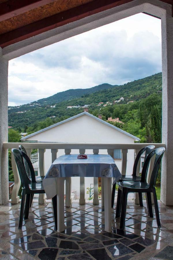 Guest House Ivo Lovran Exterior photo